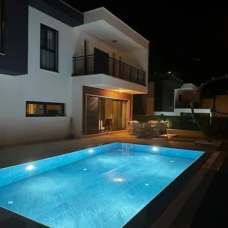 Private Pool For Daily Rent In * Kusadasi